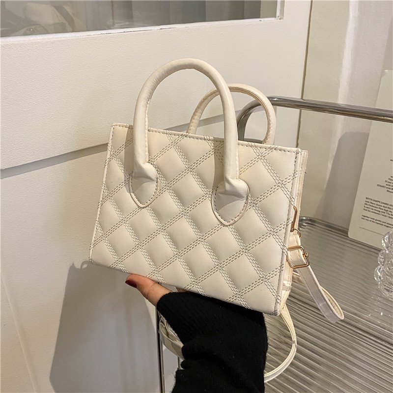 Túi Xách Đeo Vai Hình Vuông Nhỏ Màu Trơn Thời Trang Mới 2022 Cho Nữ