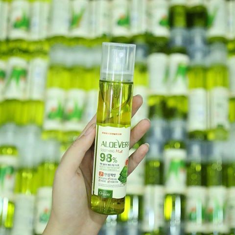 Xịt khoáng lô hội nha đam Aloe Vera Soothing Mist 98%