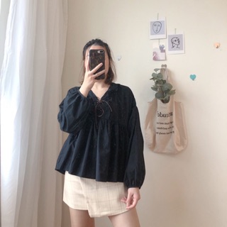Áo bbd cổ bèo đan dây
