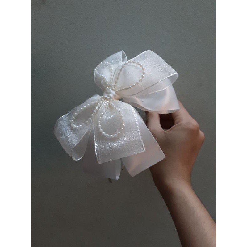 Cài tóc trắng đinh vương miện dây xinh cho bé