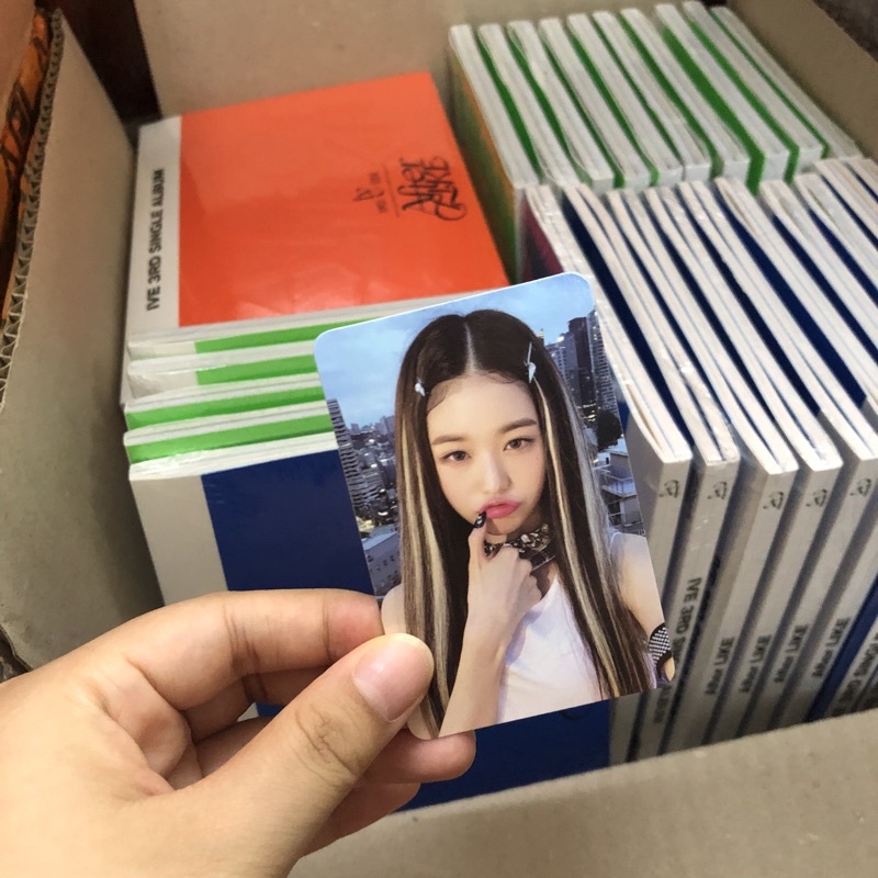 Bộ sưu tập album After like nhóm IVE