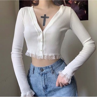 áo kiểu croptop tay dài PHỐI REN nút  thật (a2)