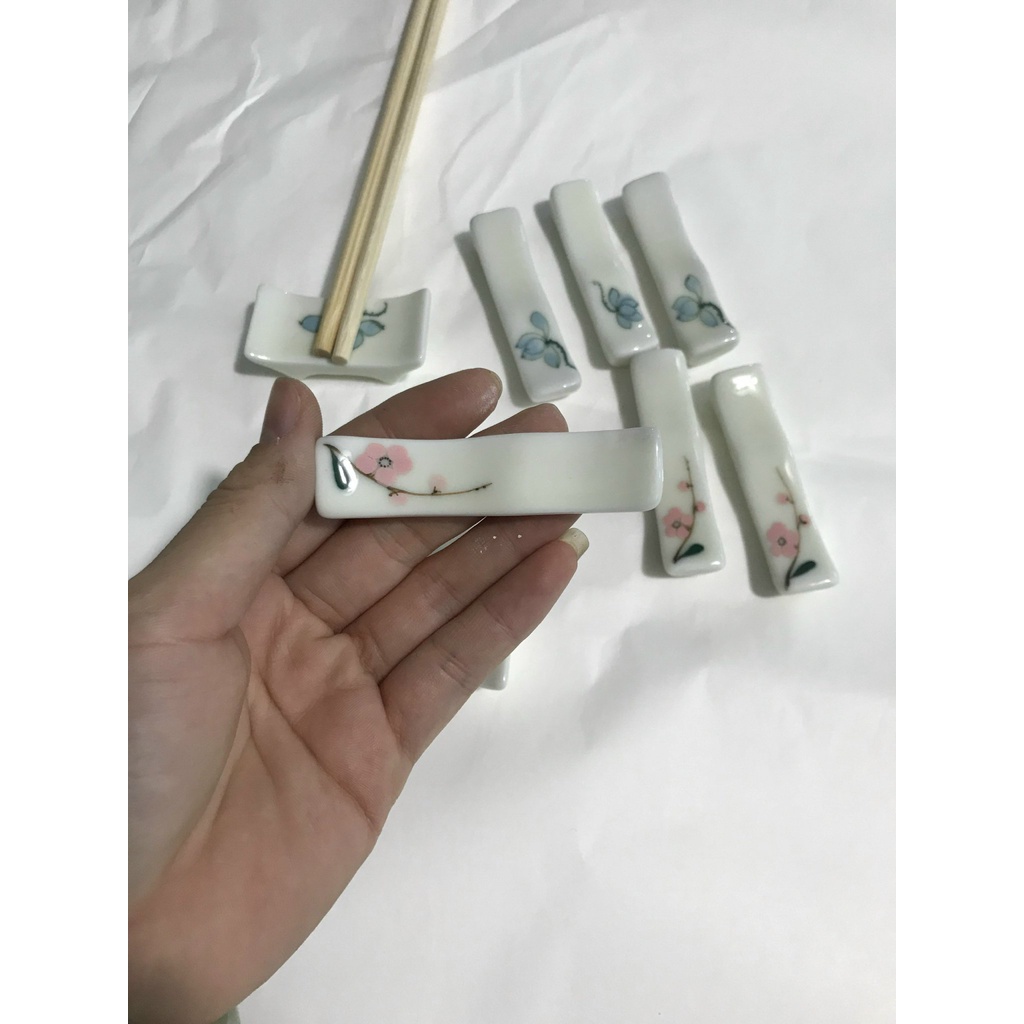 Gác đũa sứ chuẩn Bát Tràng