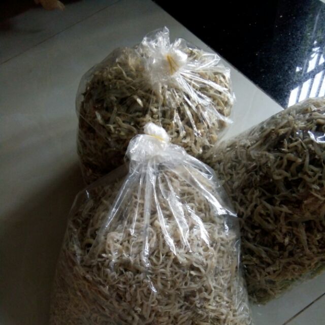 Cá cơm nhí 180k
