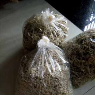 Cá cơm nhí 180k