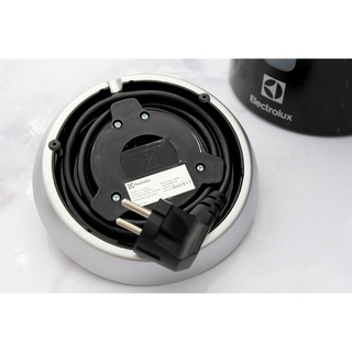 Bình đun siêu tốc Electrolux 1.7 lít EEK3505