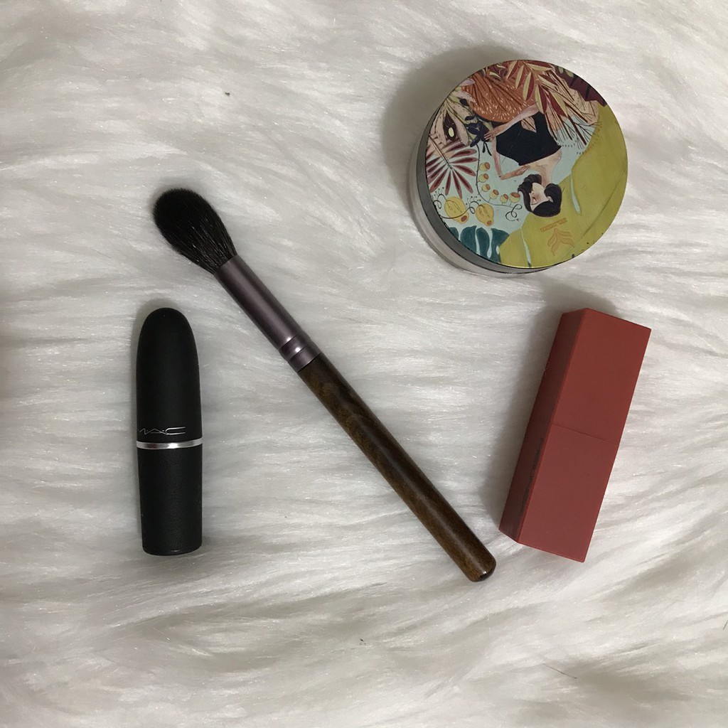 Cọ Trang Điểm Highlight Không Logo