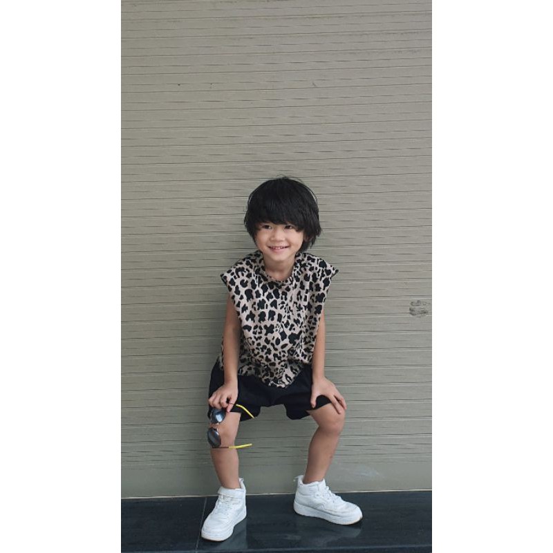 Bộ áo thun beo, có bán lẻ áo (thiết kế)