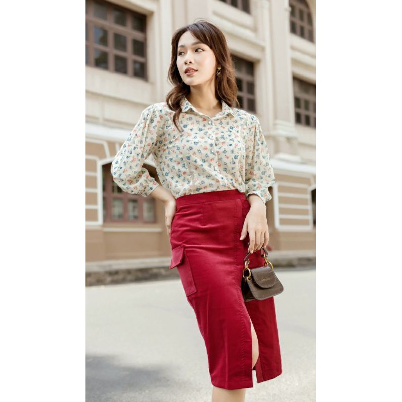 Chân váy bút chì nhung tăm đỏ đô