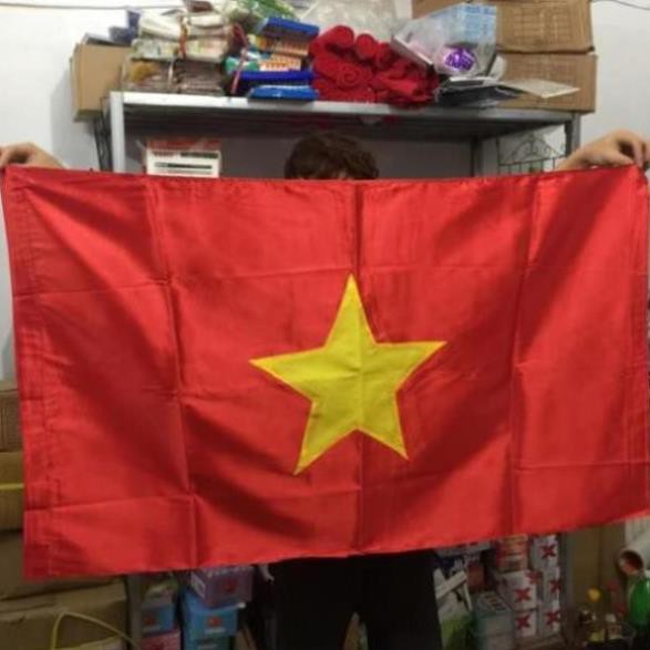 Cờ tổ quốc, cờ đỏ sao vàng 0,8x1,2m vải sa tanh (chuẩn)