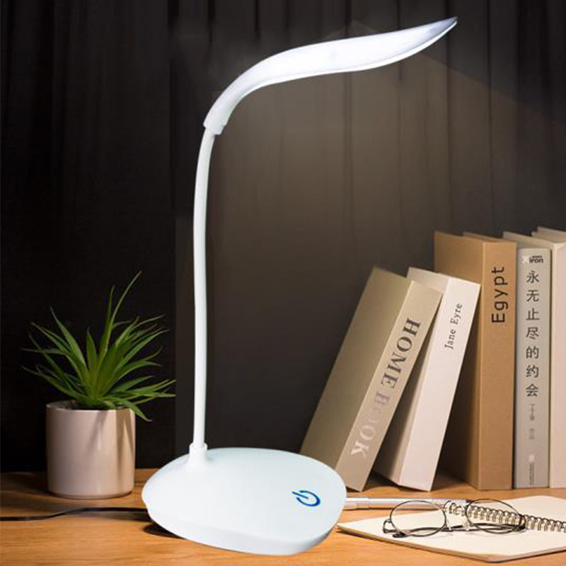 Đèn Led Để Bàn Gấp Gọn Tiện Dụng