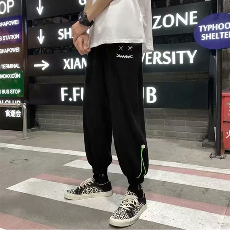 Quần ống rộng in họa tiết hoạt hình phong cách Hàn Quốc thời trang cho nam