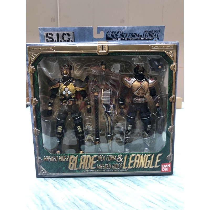 Mô hình Kamen Rider chính hãng SIC vol 37: Leangle & Blade