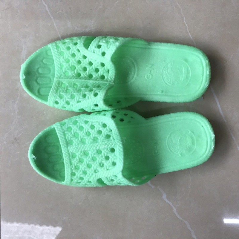 Tổ ong trẻ con- dép đi mùa hè cho bé