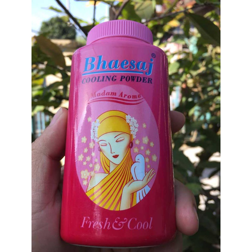 Phấn lạnh Bhaesaj Thái Lan 50gr (Cooling Powder) - Madam Aroma