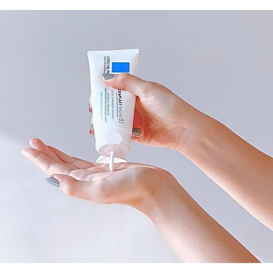 Kem B5 La Roche Posay dưỡng ẩm sâu, làm dịu da, Phục hồi da 40ML | BigBuy360 - bigbuy360.vn