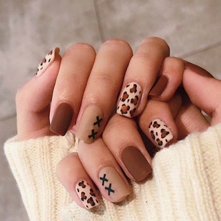 Set 24 Móng Tay Giả Trang Trí Nghệ Thuật Họa Tiết Da Báo Sành Điệu Thời Trang Cho Nữ