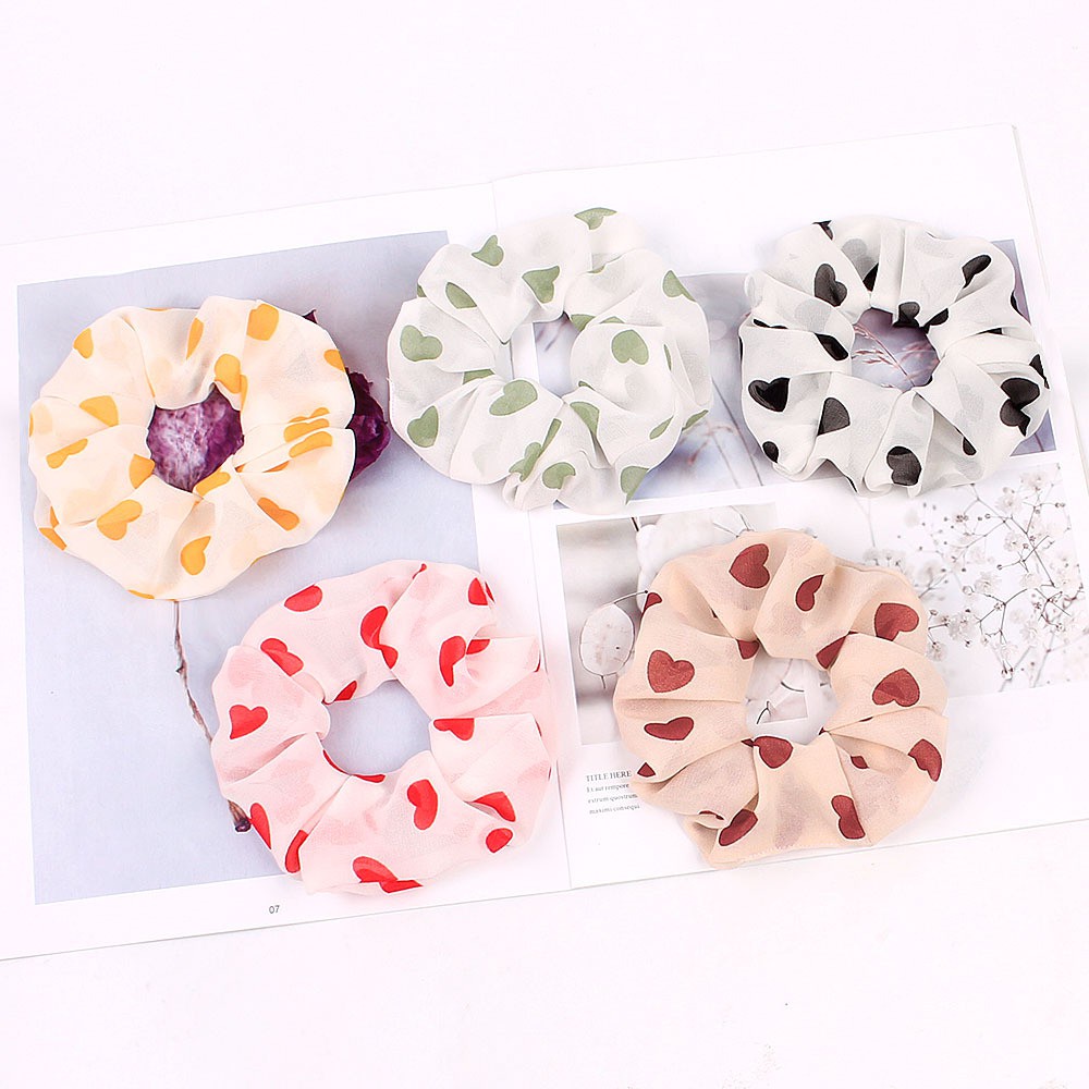 Loại lớn) Dây cột tóc vải Srunchies, họa tiết trái tim