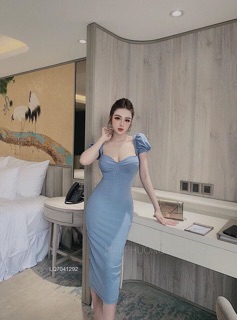 Đầm body cúp trơn tay phồng