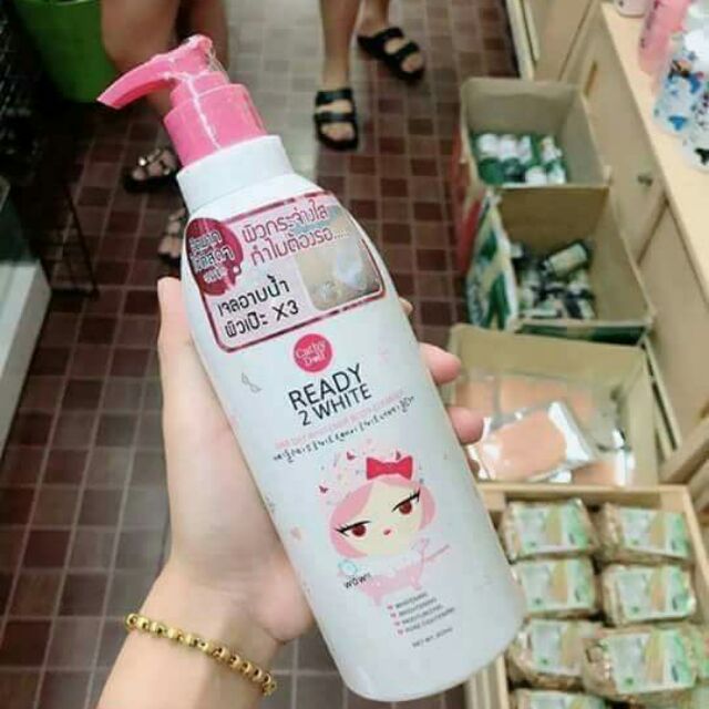 SỮA TẮM TRẮNG DA READY 2 WHITE CATHY DOLL