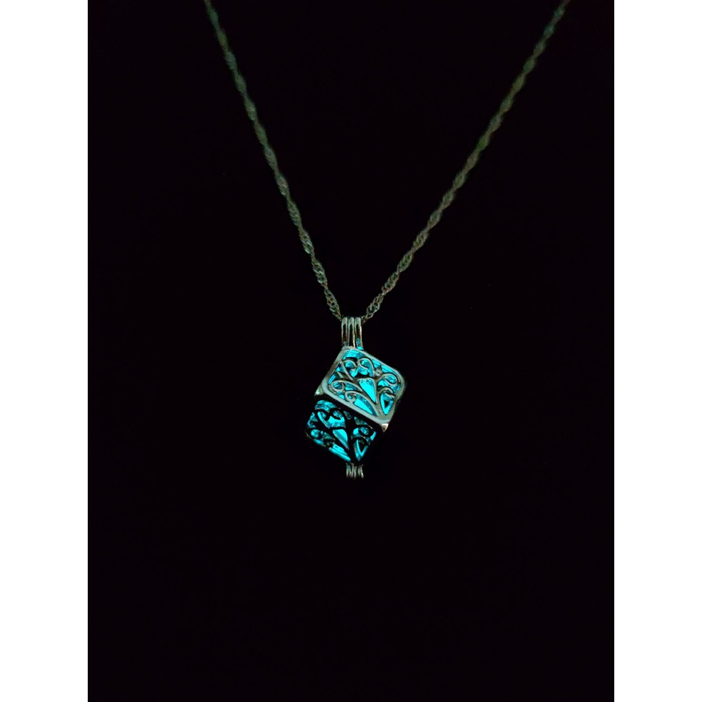 Vòng cổ Mặt Hình Khối Lập Phương Rỗng Phát Sáng Ma Thuật Phong Cách hip hop Nhật Bản Mới Bán Sỉ