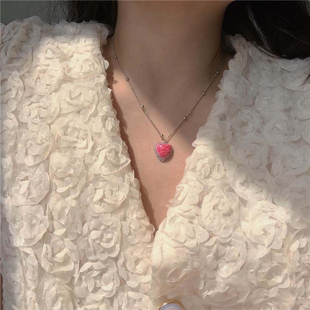 Vòng cổ choker nữ mặt hình trái tim họa tiết da báo thanh lịch phong cách Hàn Quốc