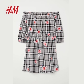 Đầm bẹt vai hiệu H&M auth 100%
