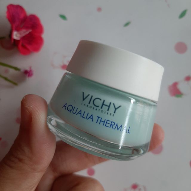 Mặt Nạ Ngủ Vichy Aqualia Thermal Night Spa Dưỡng Ẩm, Làm Sáng Da 15ml