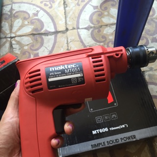 MÁY KHOAN MAKTEC MT651