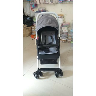 XE ĐẨY SEEBABY T08