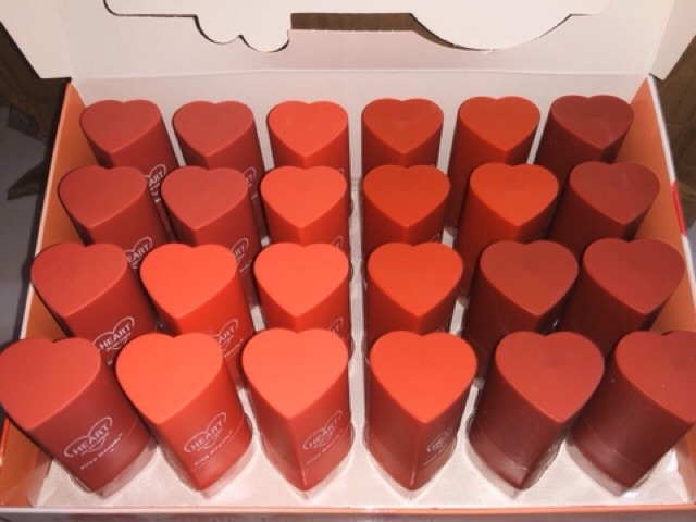 MÁ HỒNG DẠNG THỎI HEART KISS BEAUTY | BigBuy360 - bigbuy360.vn