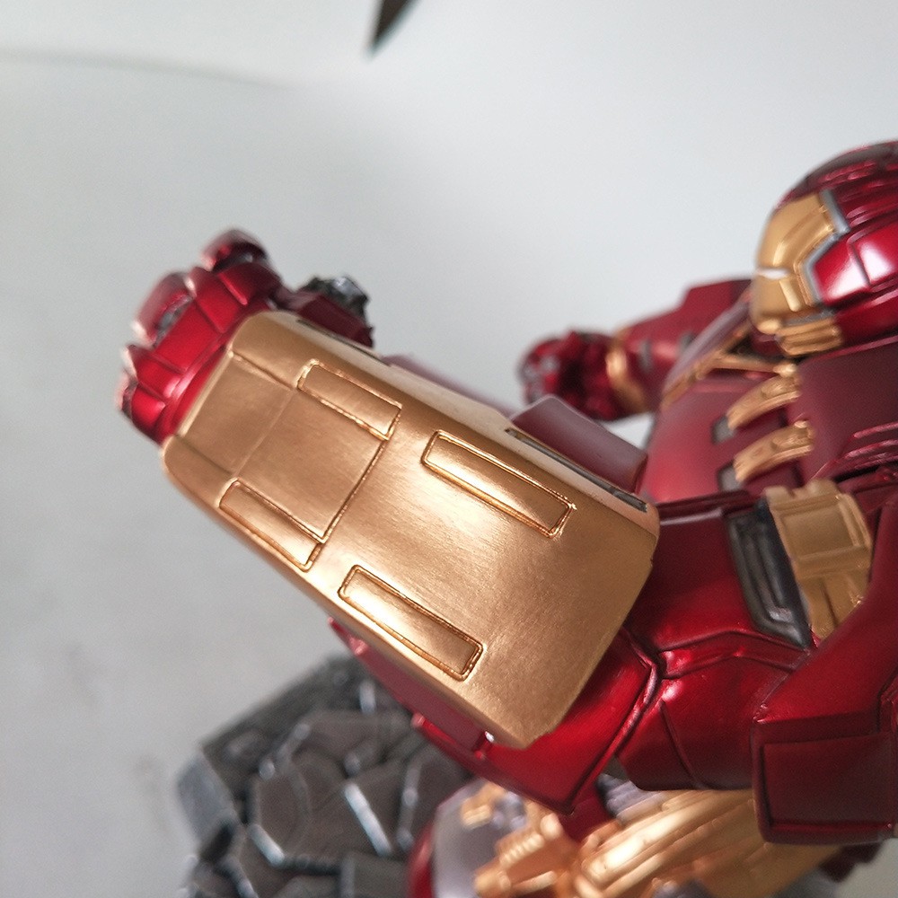 Mô hình Iron Man HulkBuster