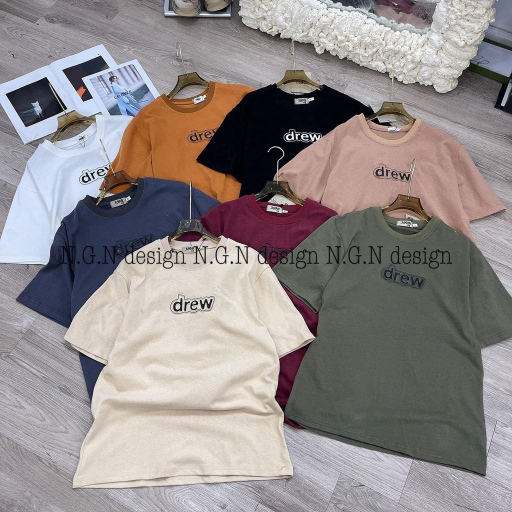 Áo phông nữ dập nổi chữ Dreww