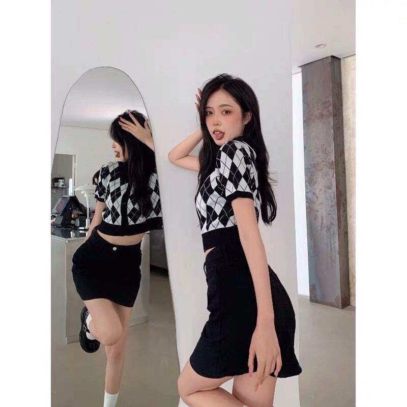 ÁO LEN CÀI CÚC POLO CROPTOP HOẠ TIẾT CARO QUẢ TRÁM