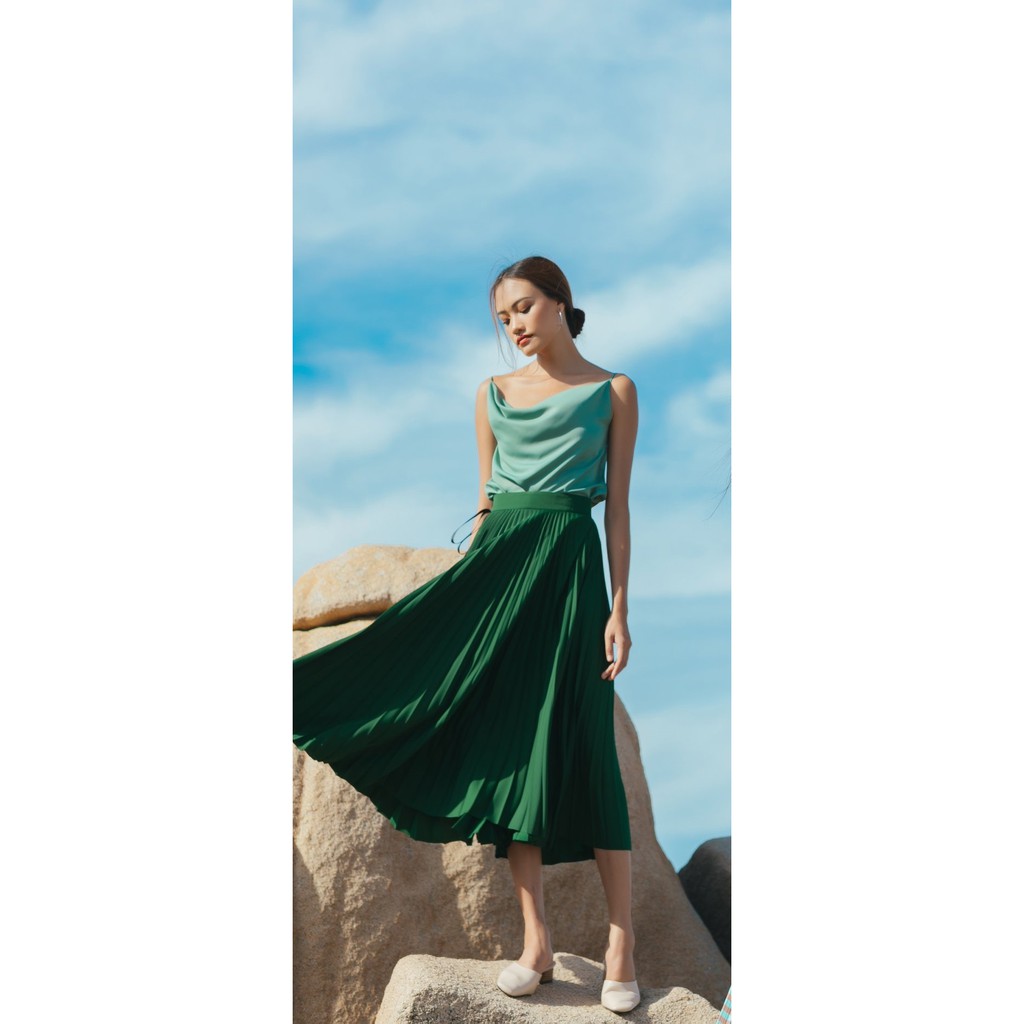 JOVEN-Chân váy dập ly xanh lá | BigBuy360 - bigbuy360.vn