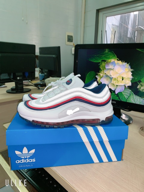 Gom Lúa Giày AirMax97 Trắng Xanh Đen Hồng