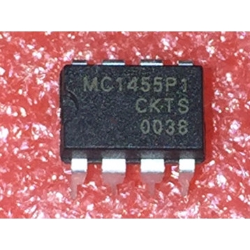 5PCS MC1455 MC1455P  MC1455P1  DIP-8