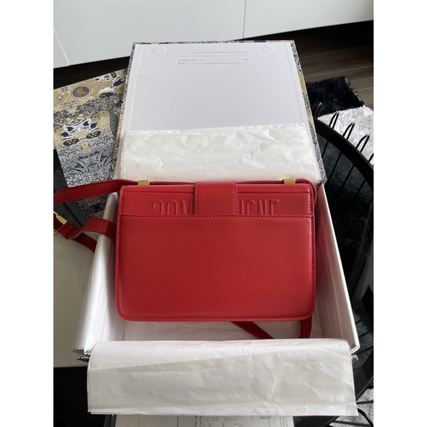 Túi đeo chéo khóa CD