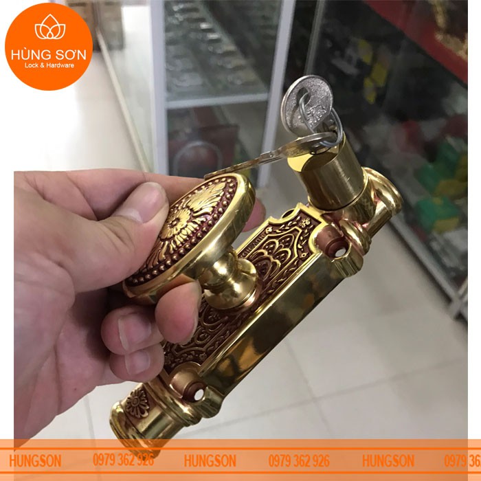 CHỐT CREMONE CỬA ĐI ĐỒNG THAU HUY HOÀNG HC 06
