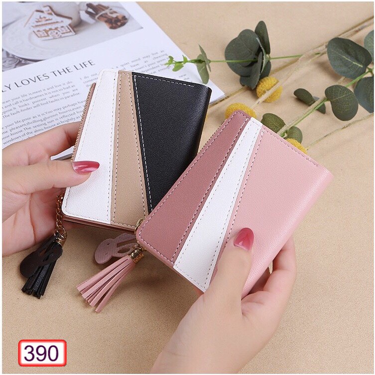 [Mã 44FASHIONSALE1 giảm 10K đơn 50K]VÍ NỮ NGẮN MINI CẦM TAY CAO CẤP SỌC 3 MÀU KHÓA TUA V390 THỜI TRANG