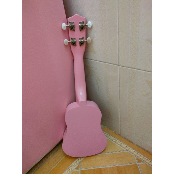 Đàn ukulele hồng phấn Hello Kitty