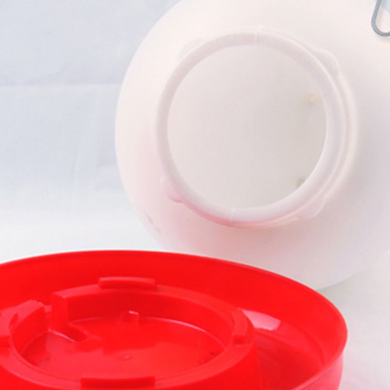 Dụng Cụ Tưới Nước Cho Gà Bằng Nhựa Dạng Treo Dễ Vệ Sinh