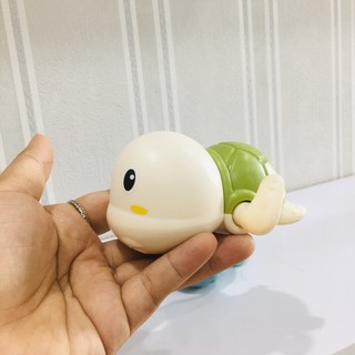 ĐỒ CHƠI RÙA CON NHÀ TẮM CHO BÉ