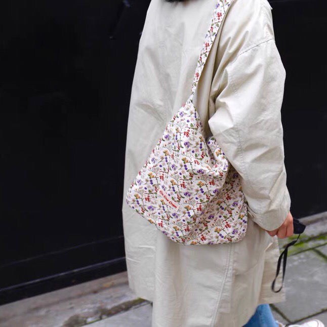 Túi Tote Đeo Chéo Họa Tiết Hoa Nhí Phong Cách Retro Vintage