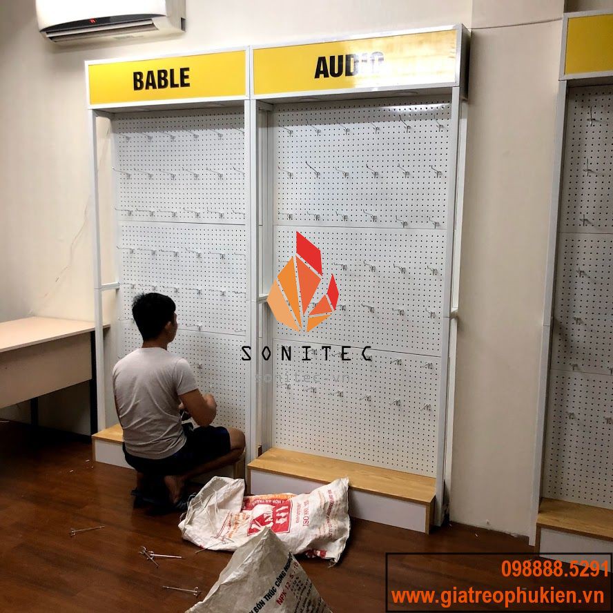 Giá treo phụ kiện điện thoại ❤️HÓT NHẤT 2020  ❤️ KỆ TREO PHỤ KIỆN | BigBuy360 - bigbuy360.vn