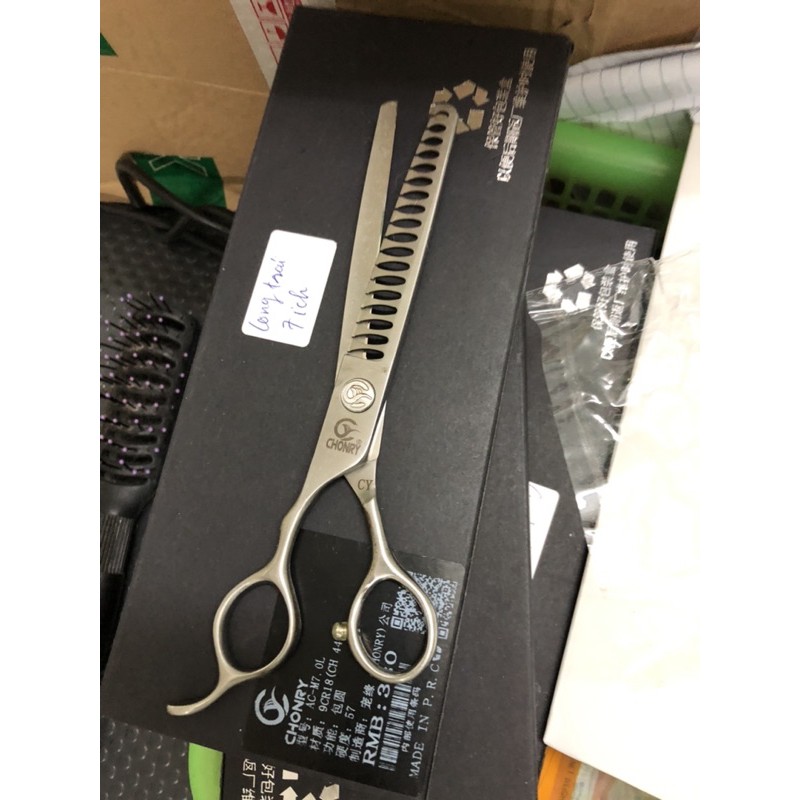 Kéo tỉa xương cá chonry