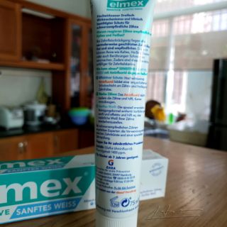 Kem đánh răng y tế Elmex Sensitive I Đức