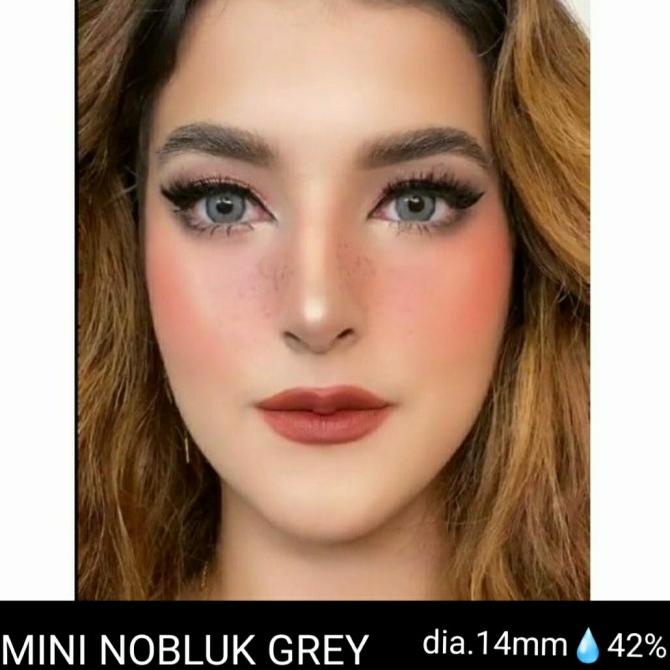 Màu Xám Nobluk Mini Softlens. Bình thường / Minus. Nguyên bản là ở Hàn Quốc.