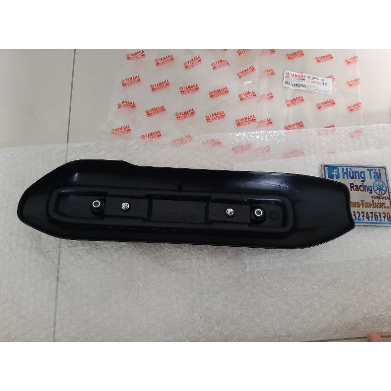 Cặp ốp vĩ che pô ống xã xe ga MiO zin yamaha chính hãng
