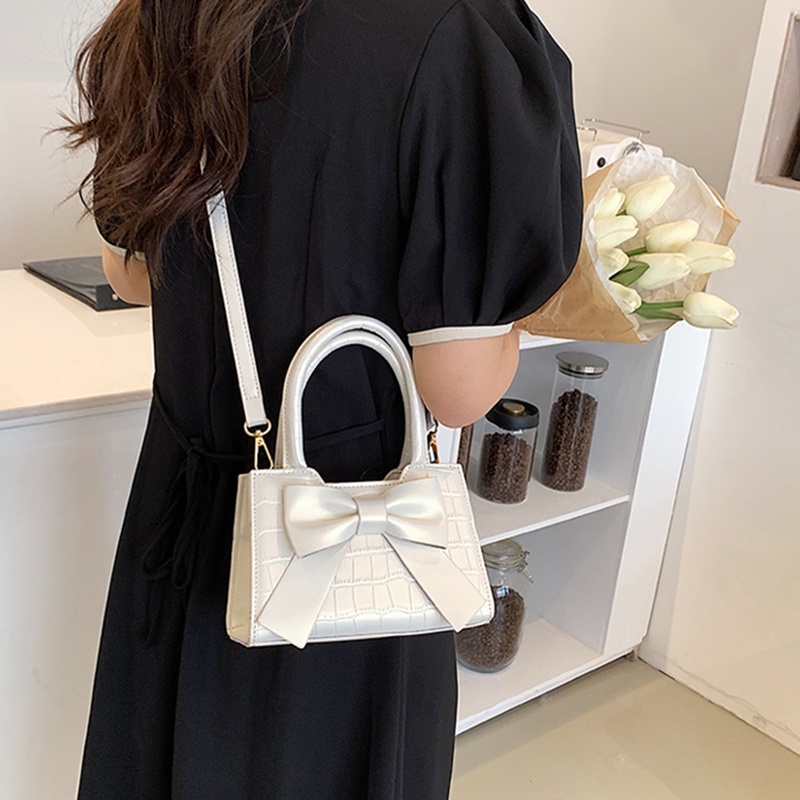 IELGY Túi Đeo Chéo Đính Nơ Thời Trang Xinh Xắn Cho Nữ